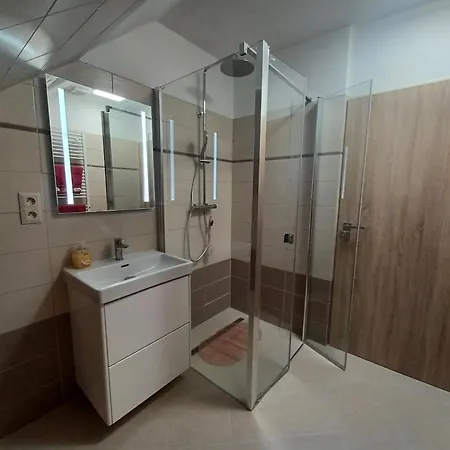 Sun House Apartment *
